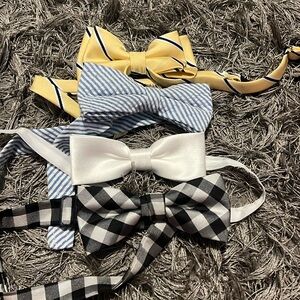 4 bow ties
